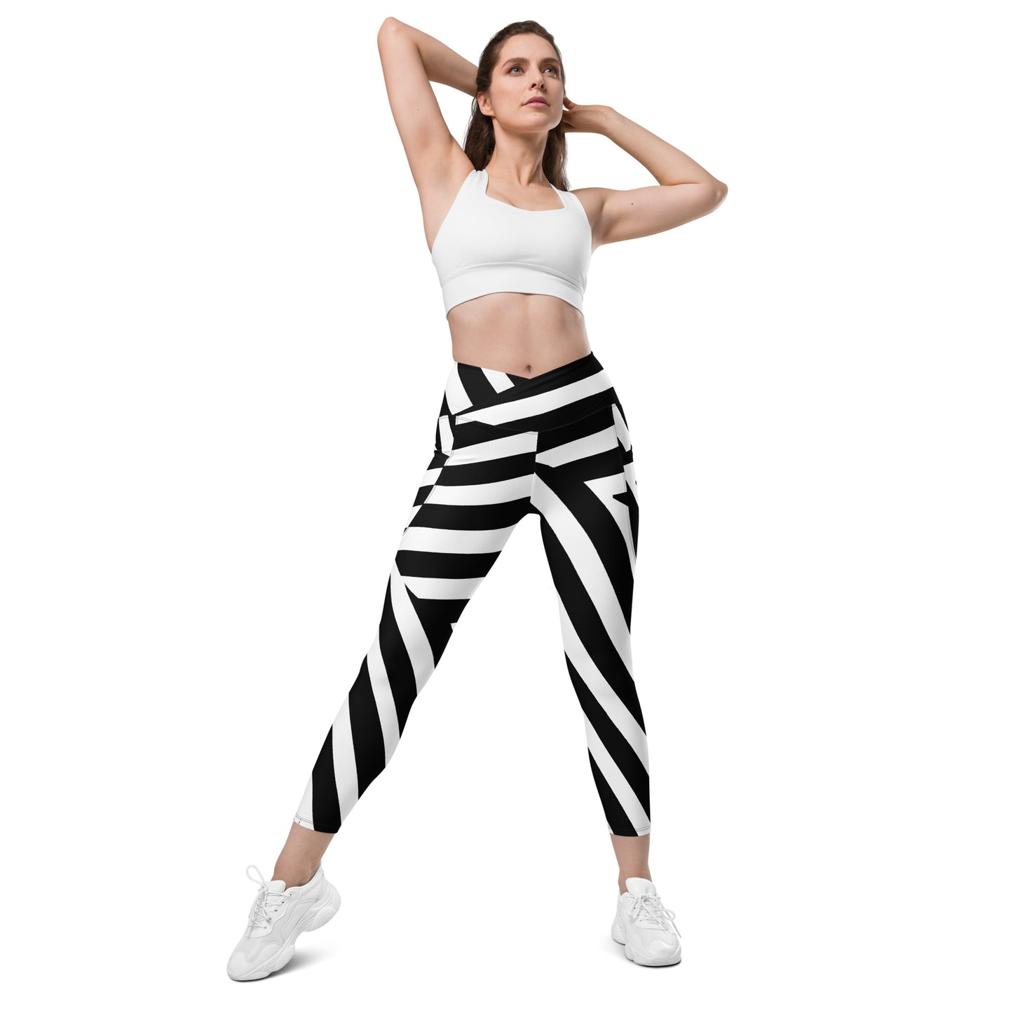 Crossover leggings with pockets image 1